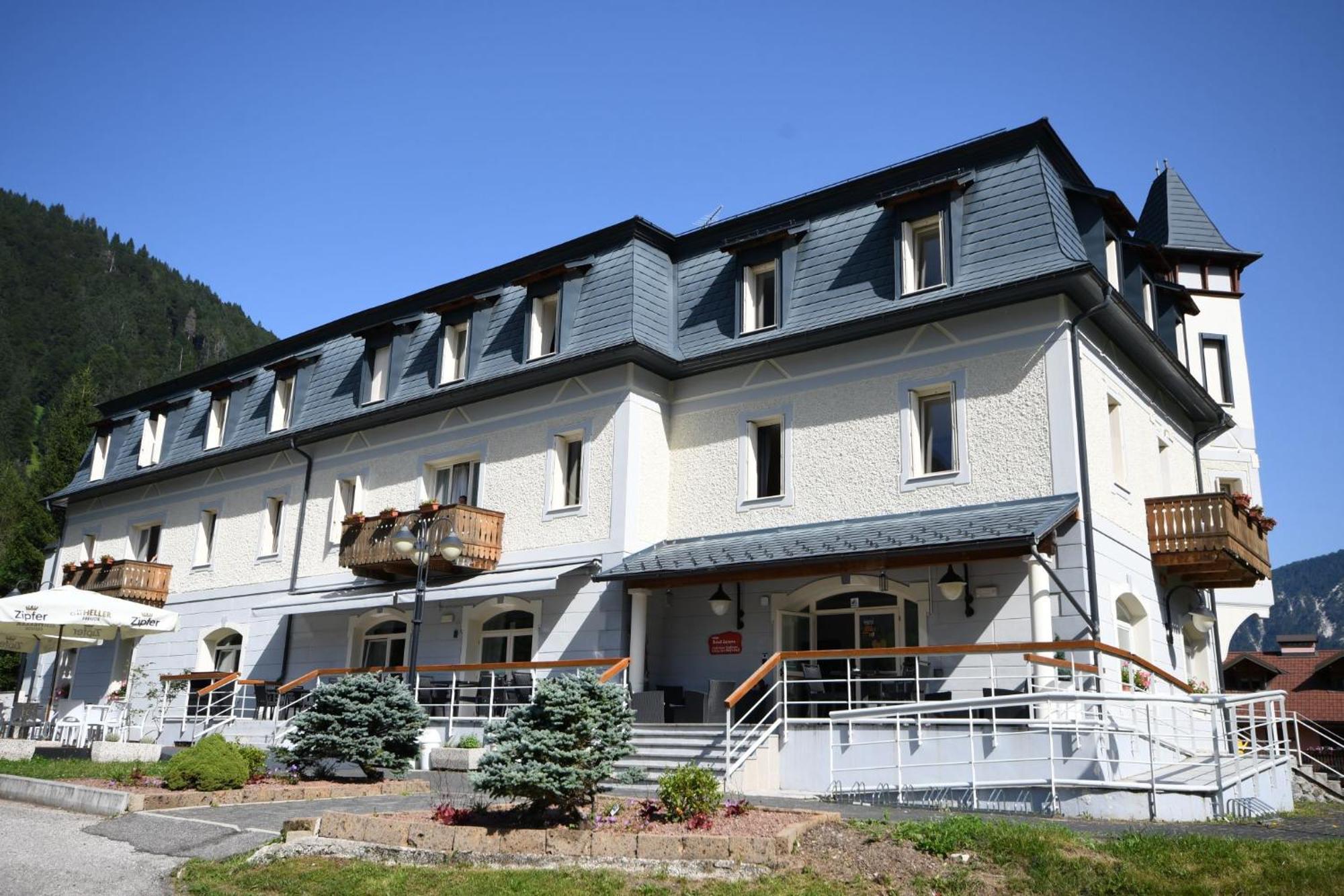 Hotel Saisera Valbruna Exterior foto