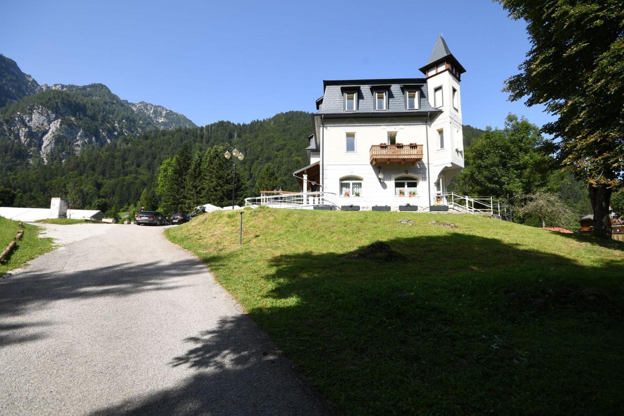 Hotel Saisera Valbruna Exterior foto